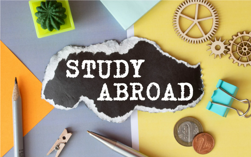 10 Tips for a Successful Study Abroad Experience 10 Tips for a Successful Study Abroad Experience
